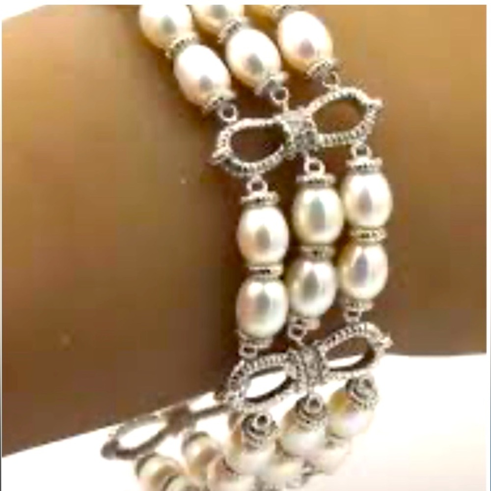 Judith Ripka White Pearl and Silver Multi-Strand Bracelet❤️‍🔥🍒🍒